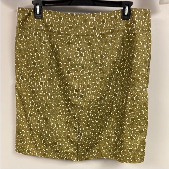 3/$15 ❤️ 1/15 Merona pencil skirt 16 xl greenish gold and white - Picture 2 of 9